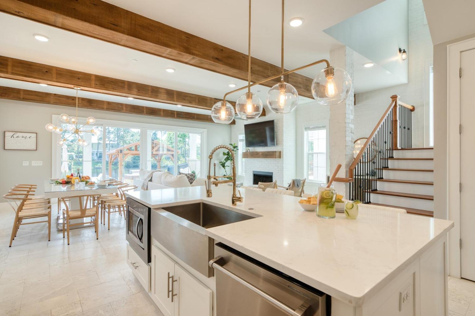 Edgewater By Avantstay Gorgeous Character Lakefront Home W Private Dock Destin Exterior photo